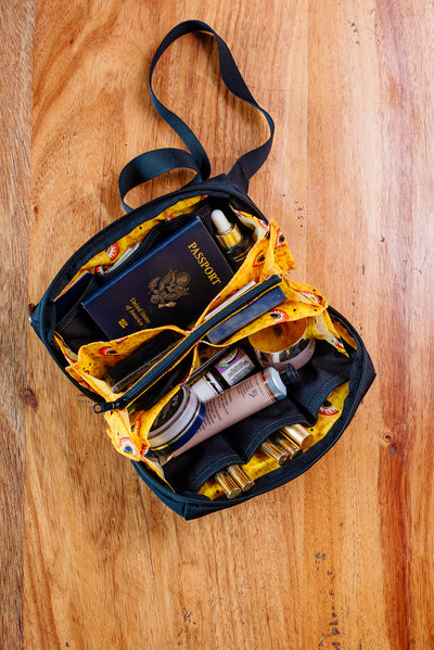 #color_black-w-natural-leather#size_medium