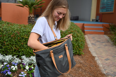 #color_grey-w-natural-leather