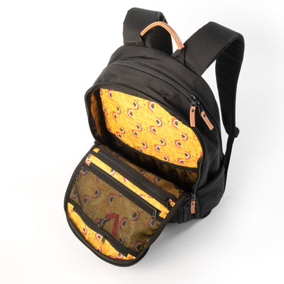 #color_black-w-natural-leather