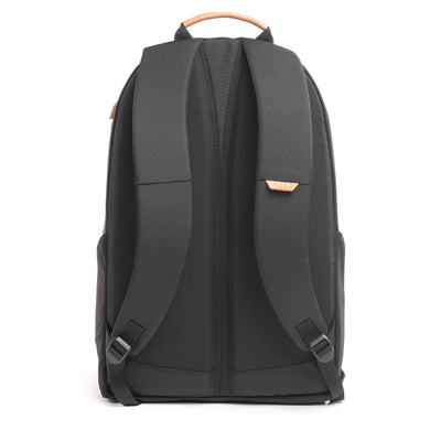 #color_black-w-natural-leather