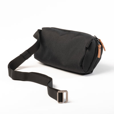 #color_black-w-natural-leather#size_medium