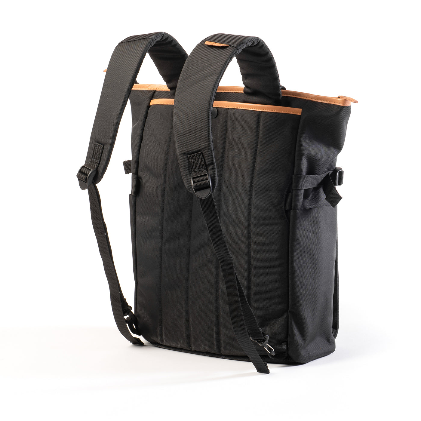 #color_black-w-natural-leather